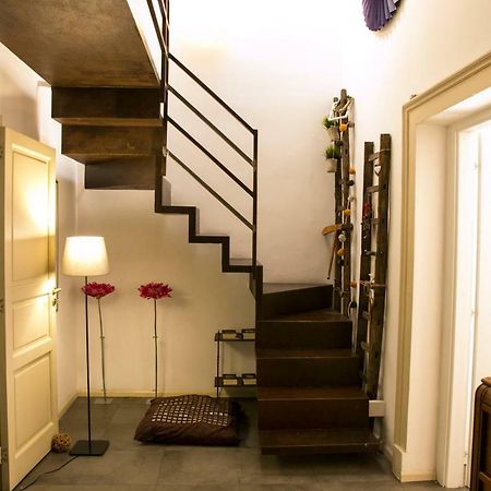 Suittom Apartment คาตาเนีย ภายนอก รูปภาพ