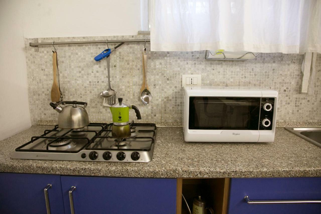Suittom Apartment คาตาเนีย ภายนอก รูปภาพ